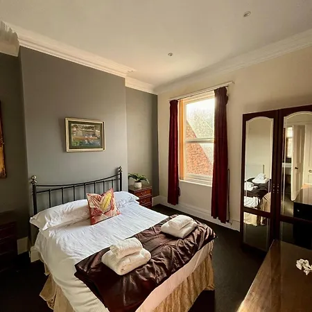 Princess Royal 3 Bed 斯卡伯勒