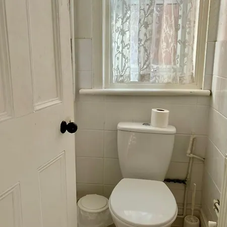 Princess Royal 3 Bed *